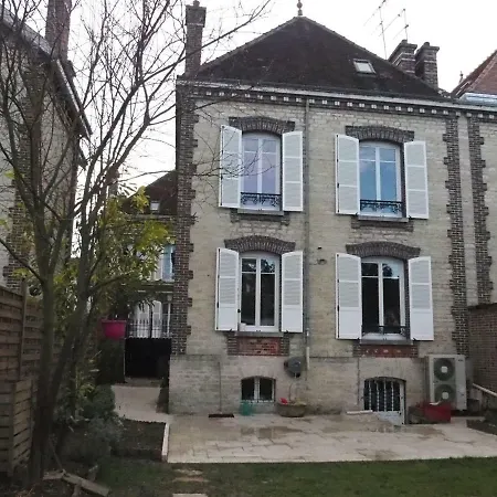 בית נופש Le Lieu Enchante *