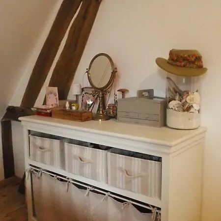 Le Lieu Enchante * טרואה